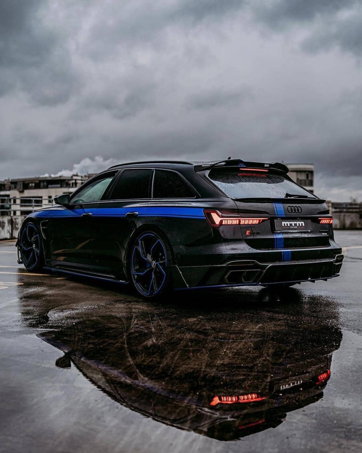 Brutal 2022 Audi RS6 Avant By Mansory And MTM Scares All Other Wagons