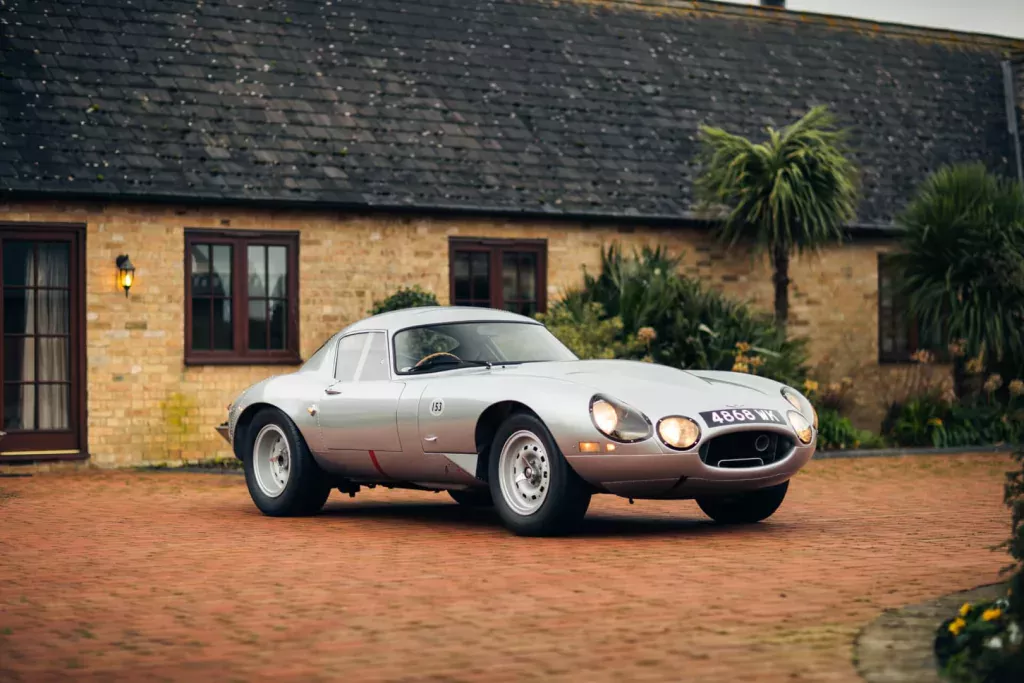 Jaguar E-Type Lightweight Low Drag 4 Pfsiter Autotechnik- Shop b31i8501