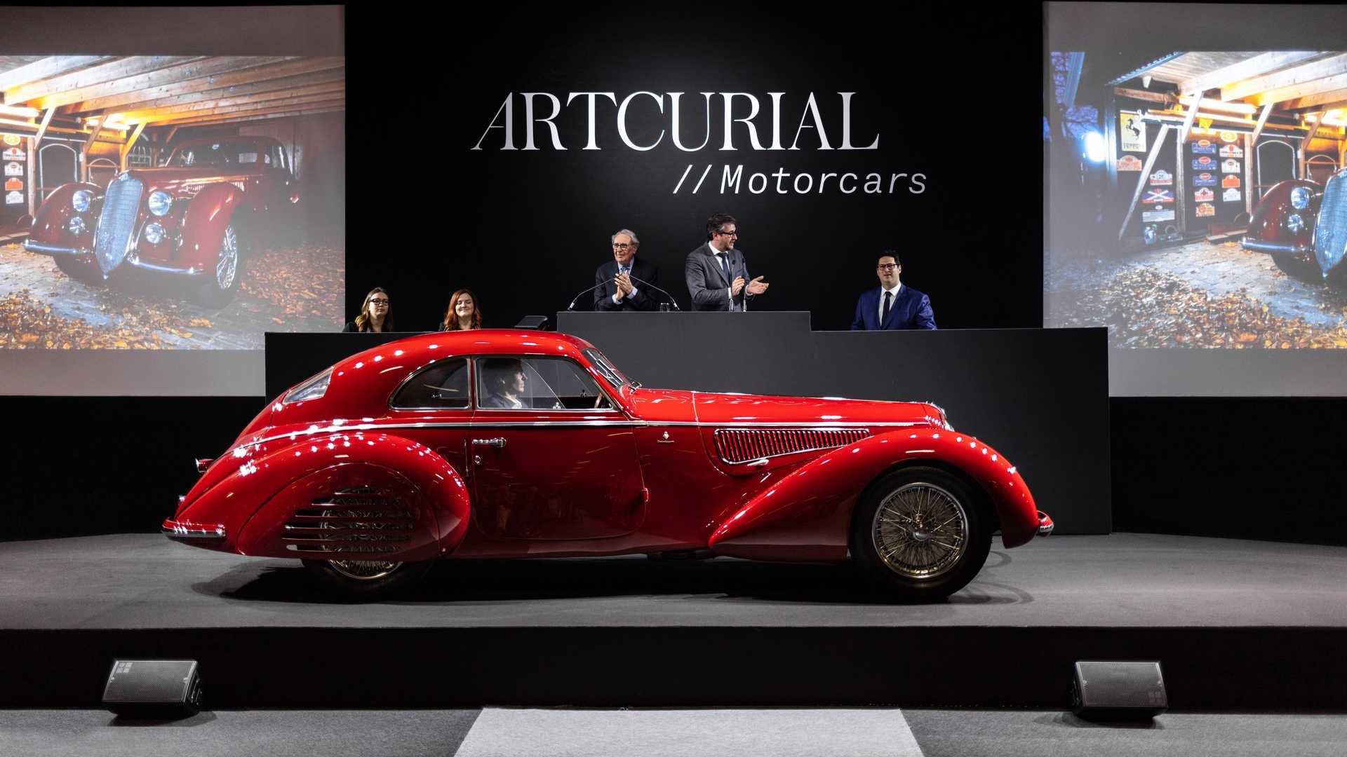Record-Breaking Triumph: 1939 Alfa Romeo 8C 2900 B Achieves Staggering $18.98 Million at Artcurial Auction