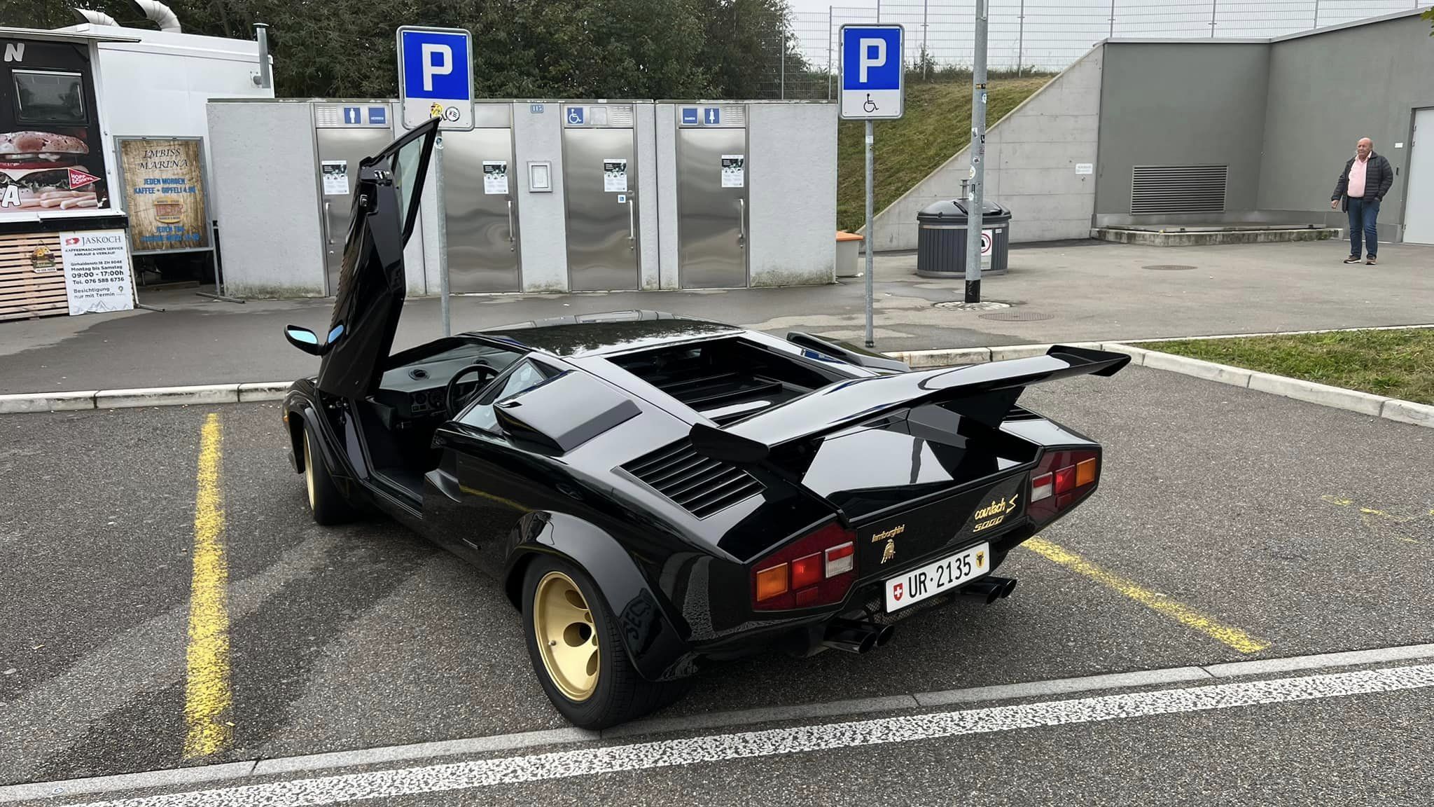 Unveiling the Legend: Lamborghini Countach 5000 S (LP 500S) A Symphony of Design Power and Automotive Mastery 2 Pfsiter Autotechnik- Shop 425932569 10224521559328748 8985525900698079358 n