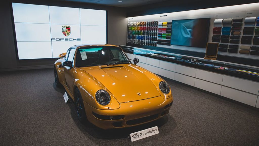 Investor's Guide: Porsche 911 Turbo 993 Project Gold 35 Pfsiter Autotechnik- Shop b PO18 Event 027